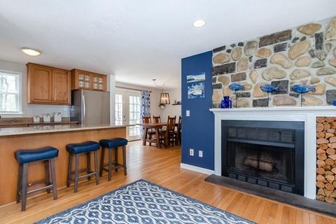 13 Chicory Cir, Mashpee, MA 02649 photo 2