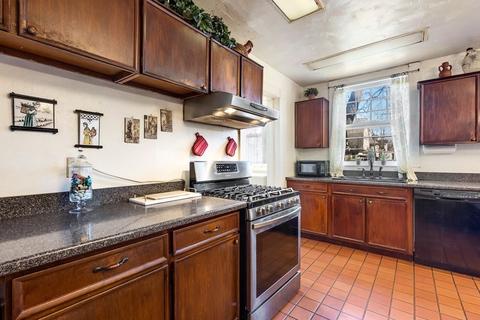 73 Washington Rd, Springfield, MA 01108 photo 30