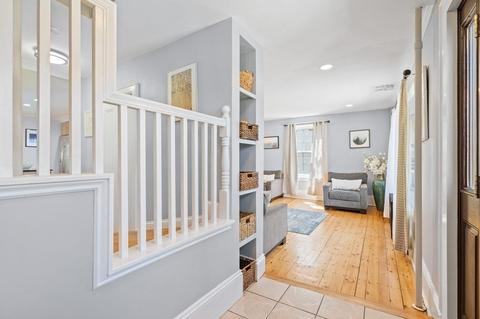 208 Pleasant, Marblehead, MA 01945 photo 18