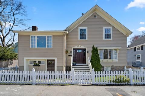 208 Pleasant, Marblehead, MA 01945 photo 1