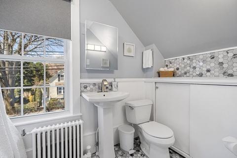 208 Pleasant, Marblehead, MA 01945 photo 26