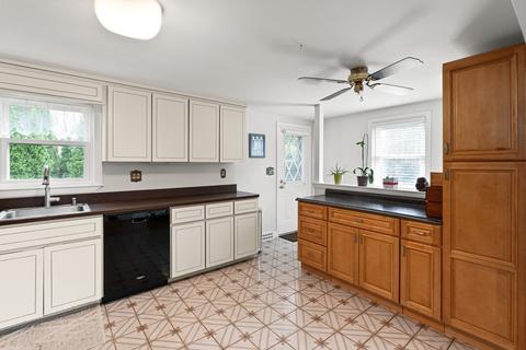 120 Tower St, Dedham, MA 02026 photo 11