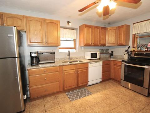 9 Forkey Ave, Worcester, MA 01603 photo 6