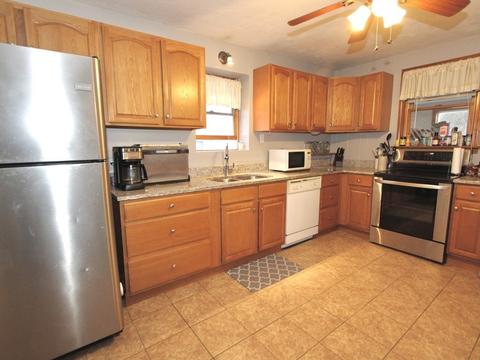 9 Forkey Ave, Worcester, MA 01603 photo 5