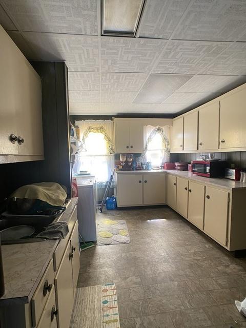 25 Wall St, Worcester, MA 01604 photo 12