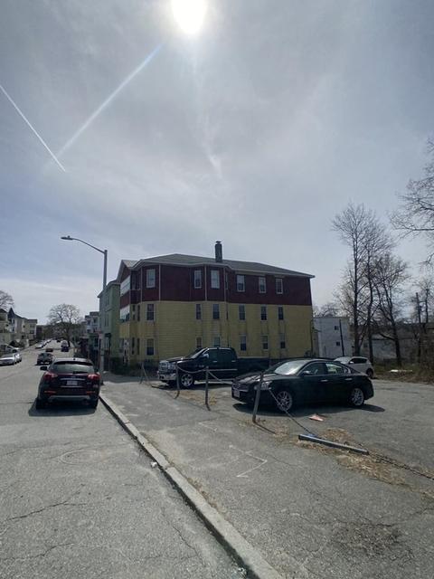 25 Wall St, Worcester, MA 01604 photo 3