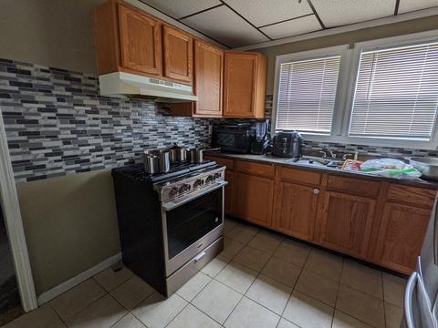 73 Bliss St, Fall River, MA 02720 photo 17
