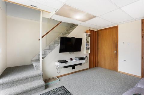 12 Elton St, Worcester, MA 01604 photo 21