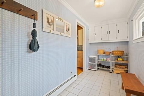 39 Fuller St, Dedham, MA 02026 photo 17