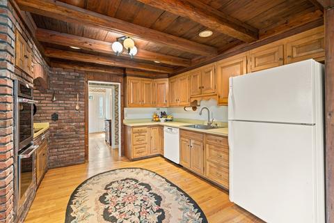 39 Fuller St, Dedham, MA 02026 photo 12