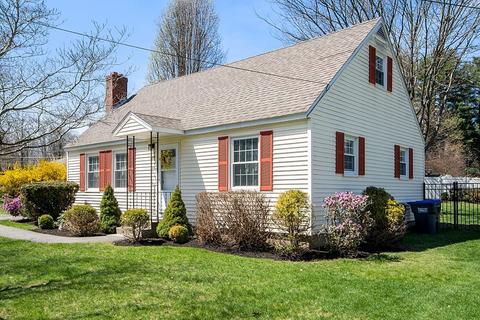 99 Whitcomb Dr, Lancaster, MA 01523 photo 2