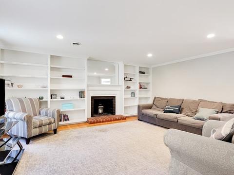 95 County St, Dover, MA 02030 photo 11
