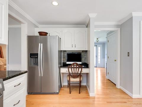 95 County St, Dover, MA 02030 photo 17