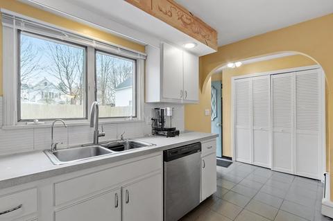 28 Exchange St, Gloucester, MA 01930 photo 13