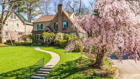 64 Devonshire Rd, Newton, MA 02468 photo 1