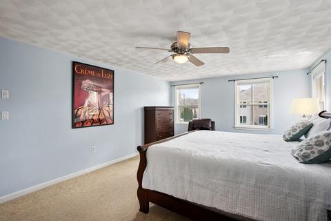 22 Dapper Darby Dr, Stoneham, MA 02180 photo 9