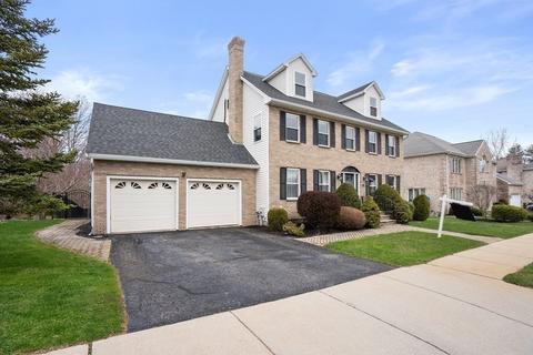 22 Dapper Darby Dr, Stoneham, MA 02180 photo 24