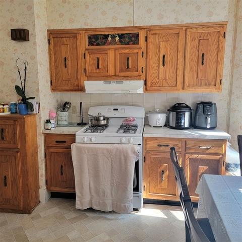 24 Adams Ave, Everett, MA 02149 photo 12