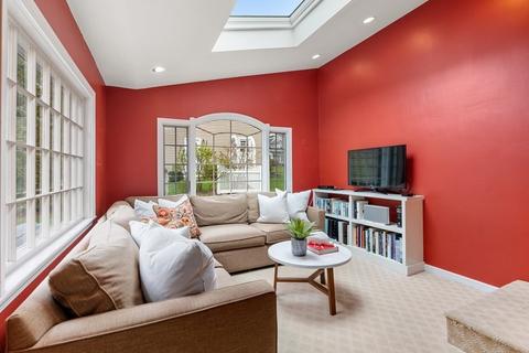 86 Douglas Rd, Needham, MA 02492 photo 10