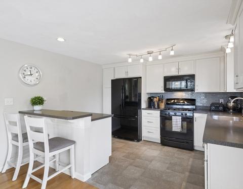 16 Deer Path #6, Maynard, MA 01754 photo 8