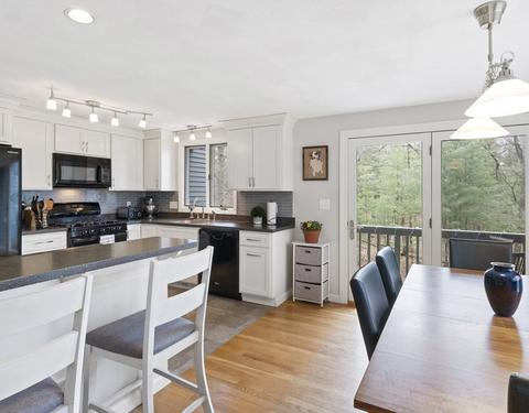 16 Deer Path #6, Maynard, MA 01754 photo 5
