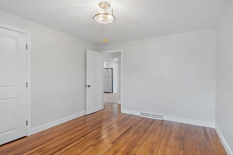 107 Everett St, Lawrence, MA 01843 photo 14