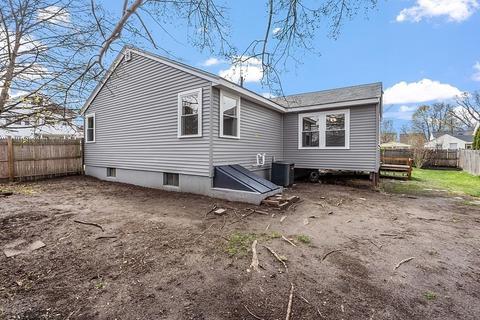 107 Everett St, Lawrence, MA 01843 photo 21