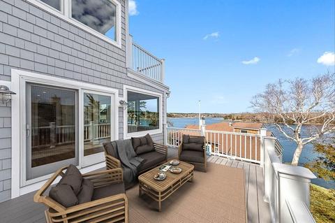 19 Wolf Hill Way, Gloucester, MA 01930 photo 4