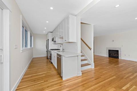 19 Wolf Hill Way, Gloucester, MA 01930 photo 12