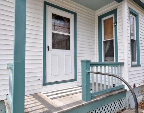 34 Thompson St, Maynard, MA 01754 photo 3