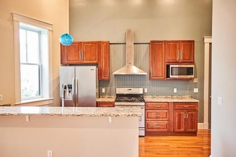 12 Lothrop St #1, Beverly, MA 01915 photo 10