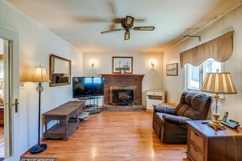 19 Aspinwall Rd, Braintree, MA 02184 photo 6