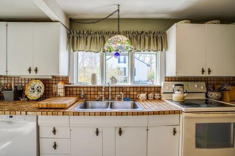 19 Aspinwall Rd, Braintree, MA 02184 photo 12