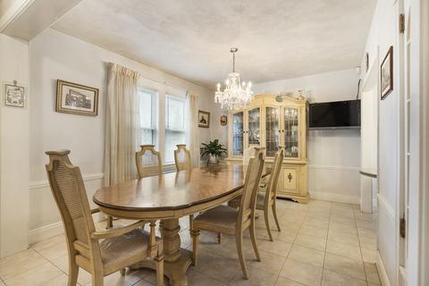 350 High St, Dedham, MA 02026 photo 8