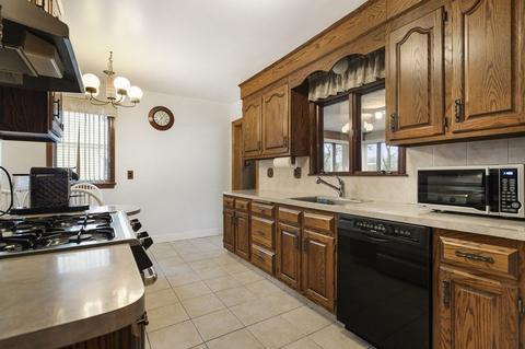 350 High St, Dedham, MA 02026 photo 5