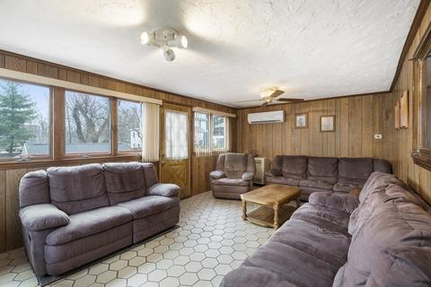 350 High St, Dedham, MA 02026 photo 3