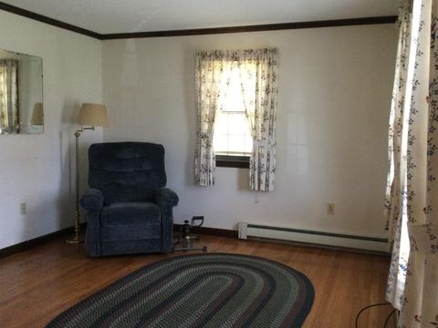 22 Scadding St, Taunton, MA 02780 photo 9