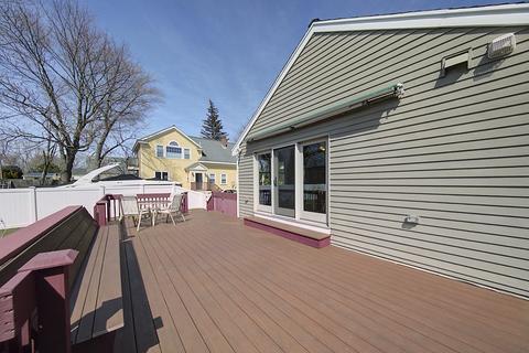 39 Prince St, Danvers, MA 01923 photo 24