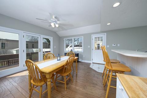 39 Prince St, Danvers, MA 01923 photo 3