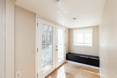 76 Fearing St, Wareham, MA 02532 photo 8