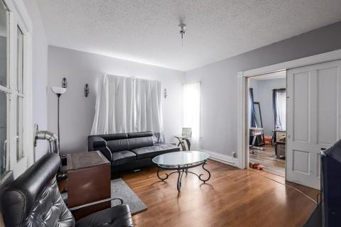 24 Pattison St, Worcester, MA 01604 photo 9