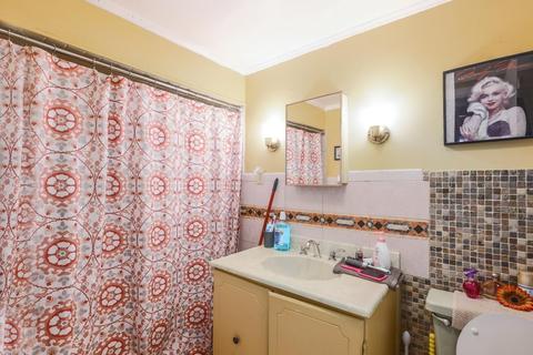 24 Pattison St, Worcester, MA 01604 photo 8