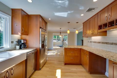 14 Highgate St, Needham, MA 02492 photo 12