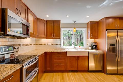 14 Highgate St, Needham, MA 02492 photo 11