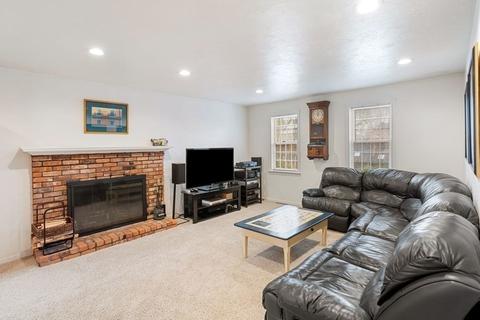 19 Washington Dr, Acton, MA 01720 photo 12