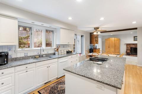 19 Washington Dr, Acton, MA 01720 photo 4