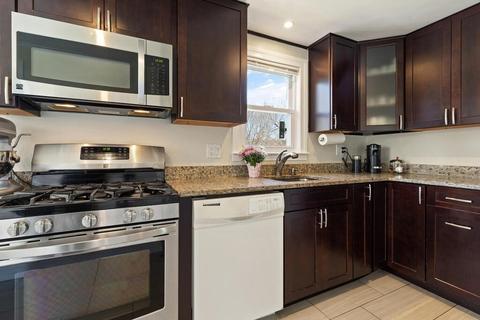 55 Balch St, Beverly, MA 01915 photo 10