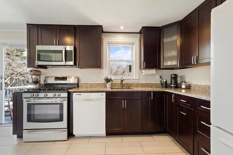 55 Balch St, Beverly, MA 01915 photo 12