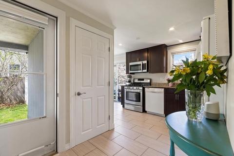 55 Balch St, Beverly, MA 01915 photo 13