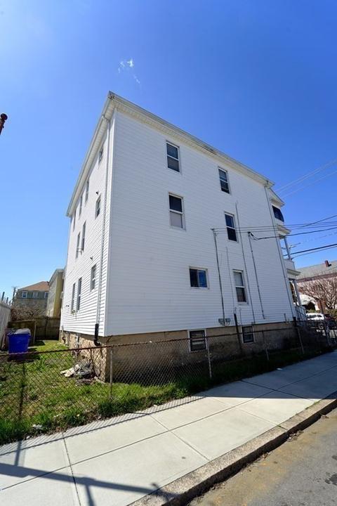 418 Montaup St, Fall River, MA 02724 photo 22
